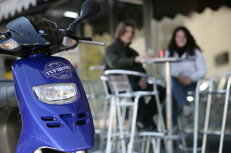 Фото скутера Piaggio Typhoon 50